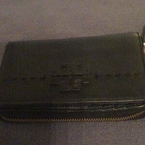 Tory Burch Black Leather Wallet